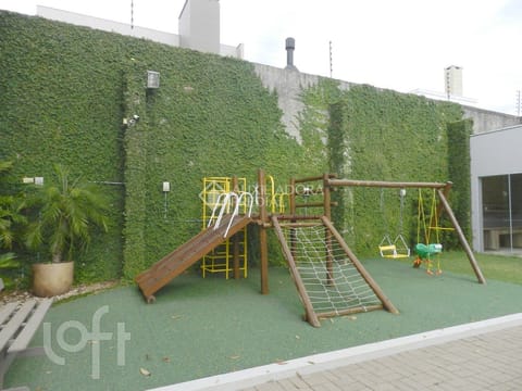 Image 21 - 255107